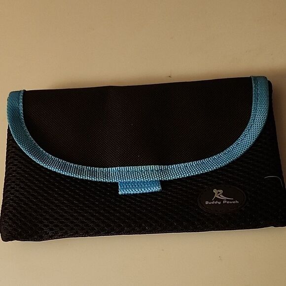 Buddy Pouch Black and Blue Wallet - Picture 1 of 6
